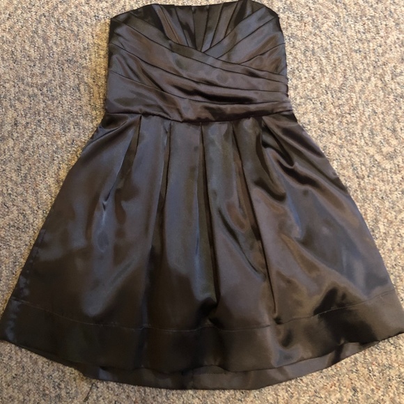 Charlotte Russe Dresses & Skirts - Dark Gray Satin Strapless Cocktail Dress, Size 11